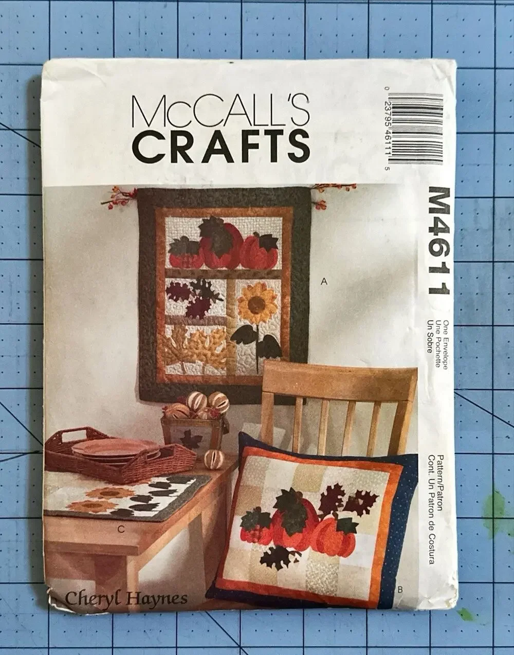 UNCUT McCalls Crafts Sewing Pattern M4611 Harvest Wall Hanging Table Runner